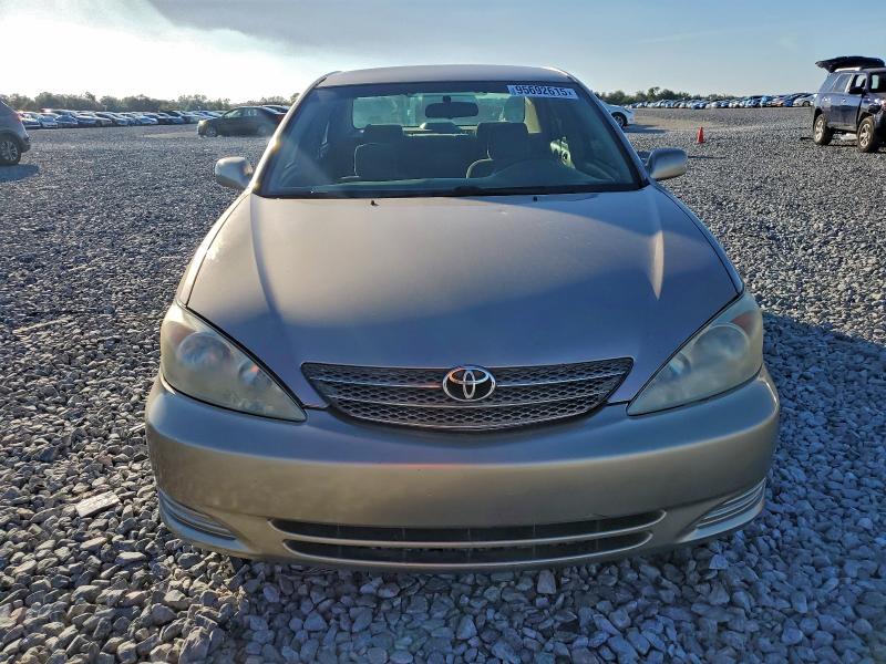 2002 TOYOTA CAMRY LE #3304483443