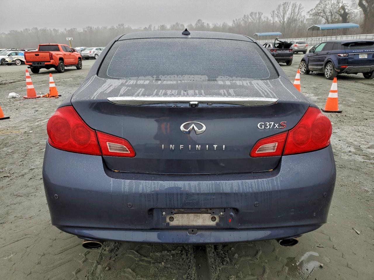 INFINITI G37