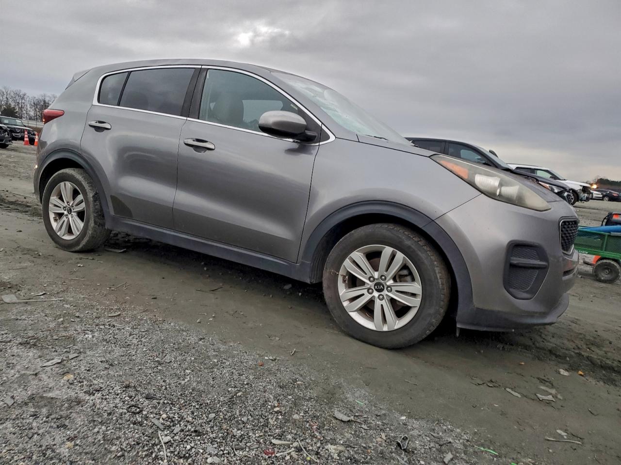 KIA SPORTAGE LX