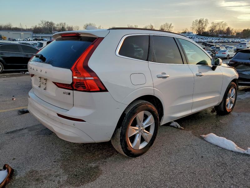 2022 VOLVO XC60 B5 MO #3308211156
