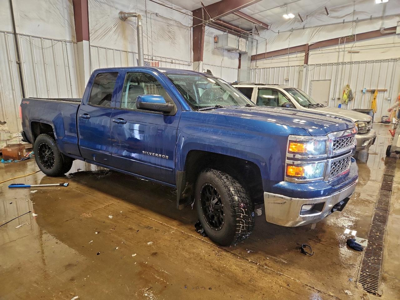 CHEVROLET SILVERADO K1500 LT