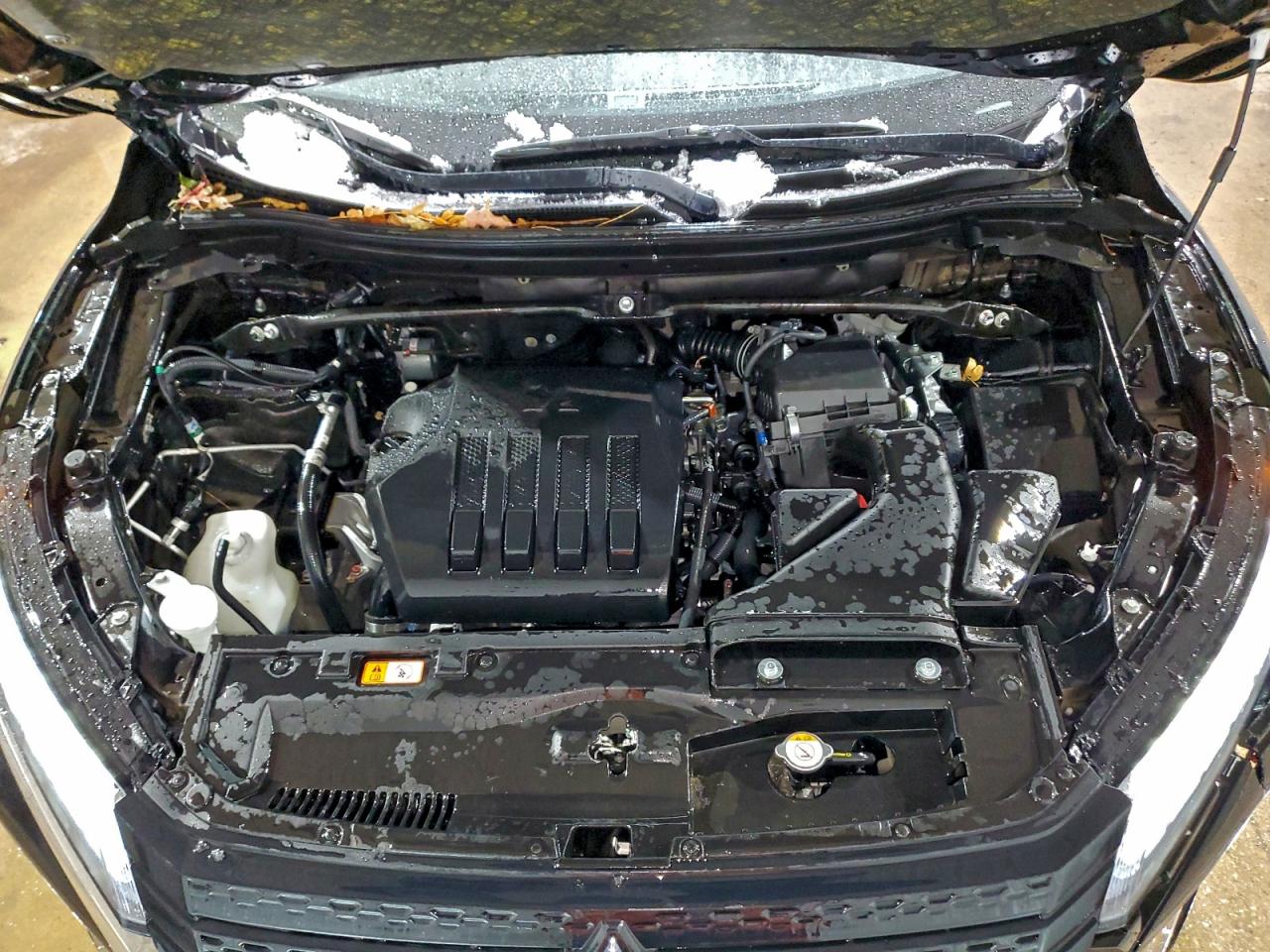 MITSUBISHI ECLIPSE SE