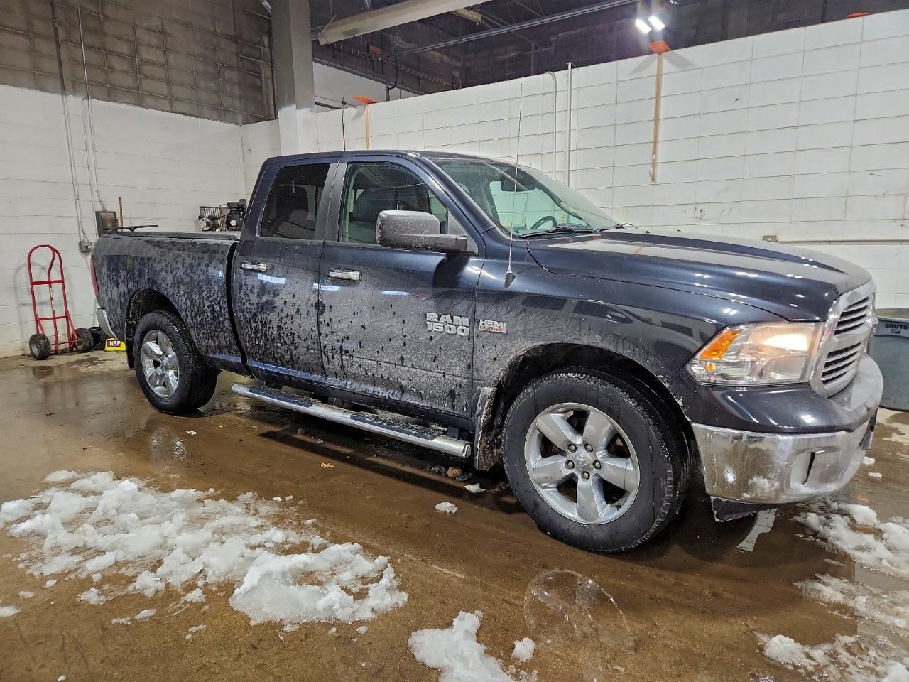 RAM 1500 SLT