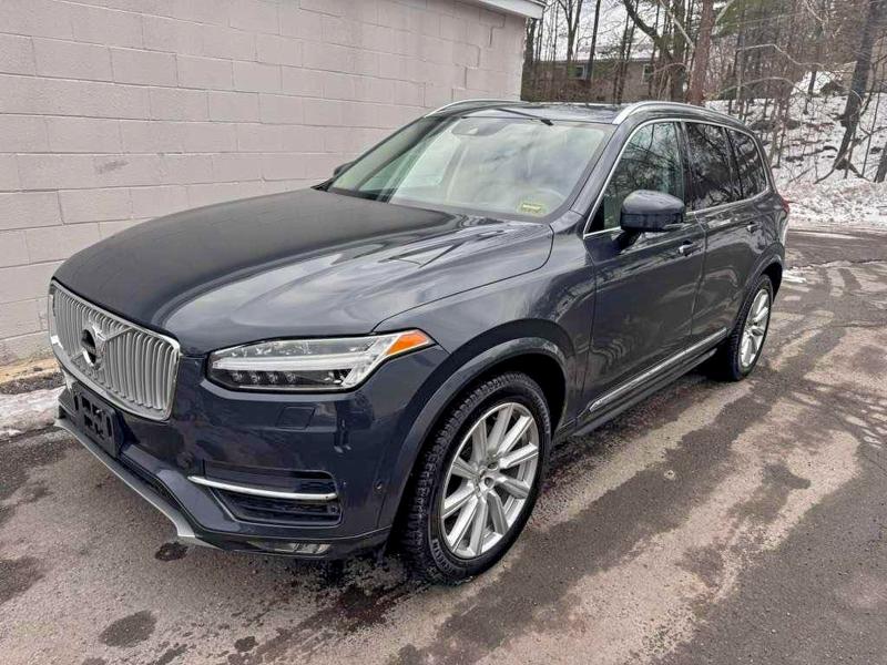2016 VOLVO XC90 T6 #3317726126