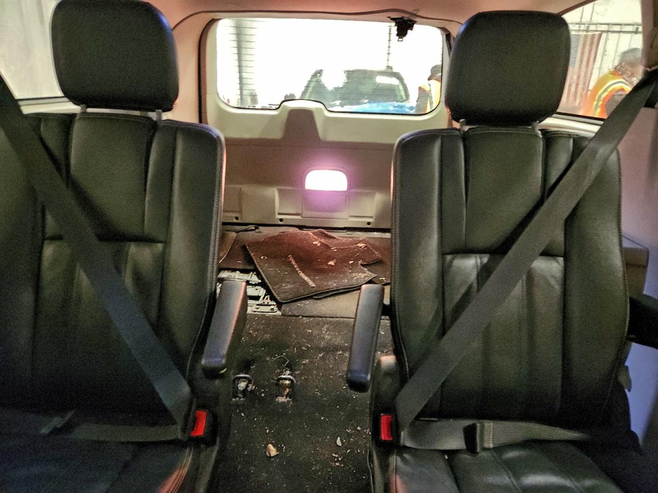 CHRYSLER TOWN & COUNTRY TOURING