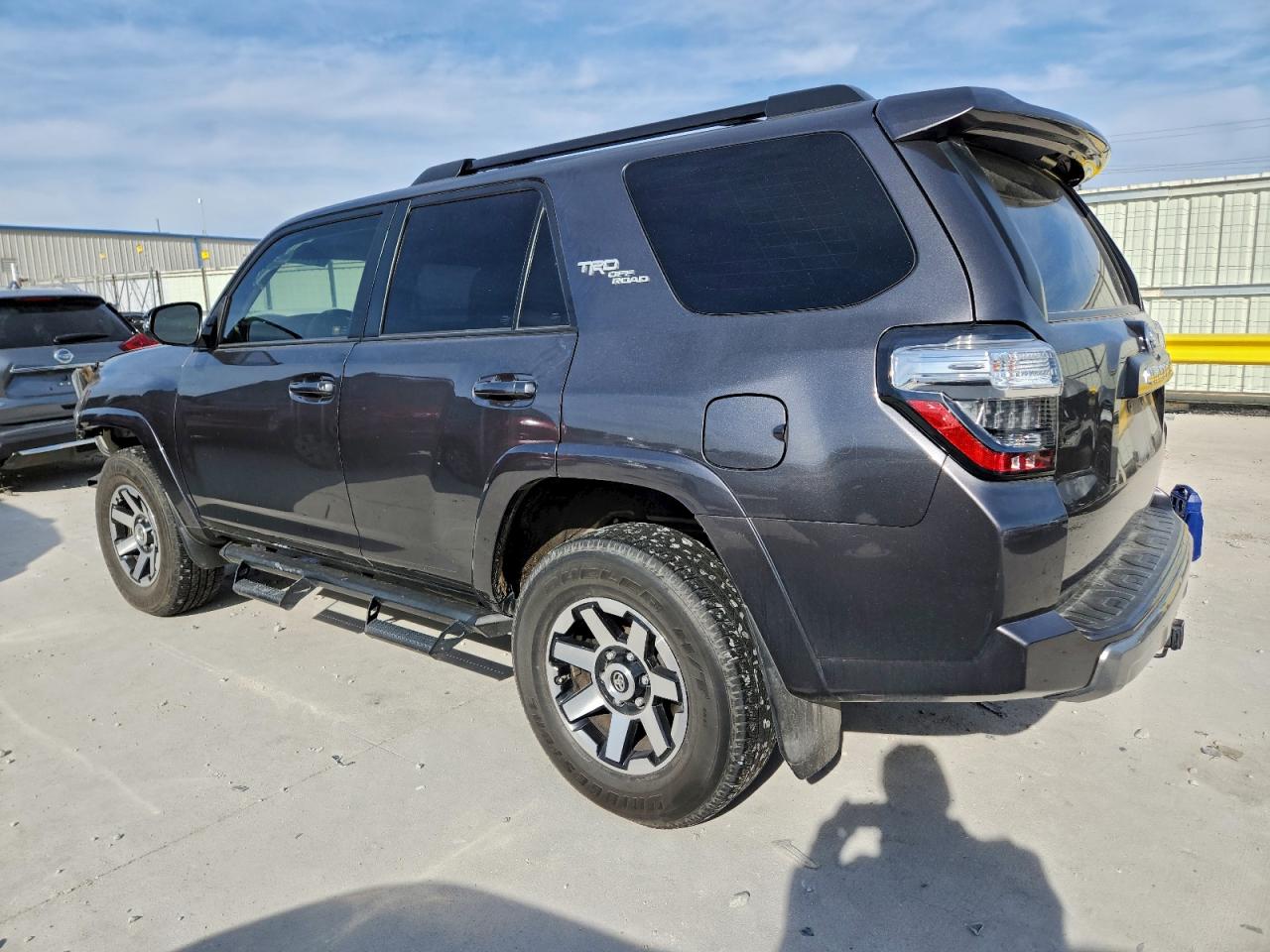 TOYOTA 4RUNNER SR5/SR5 PREMIUM