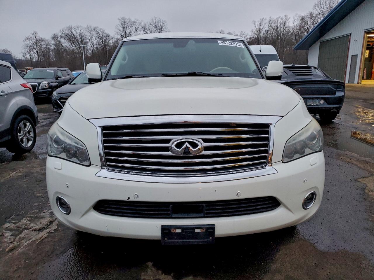 INFINITI QX80