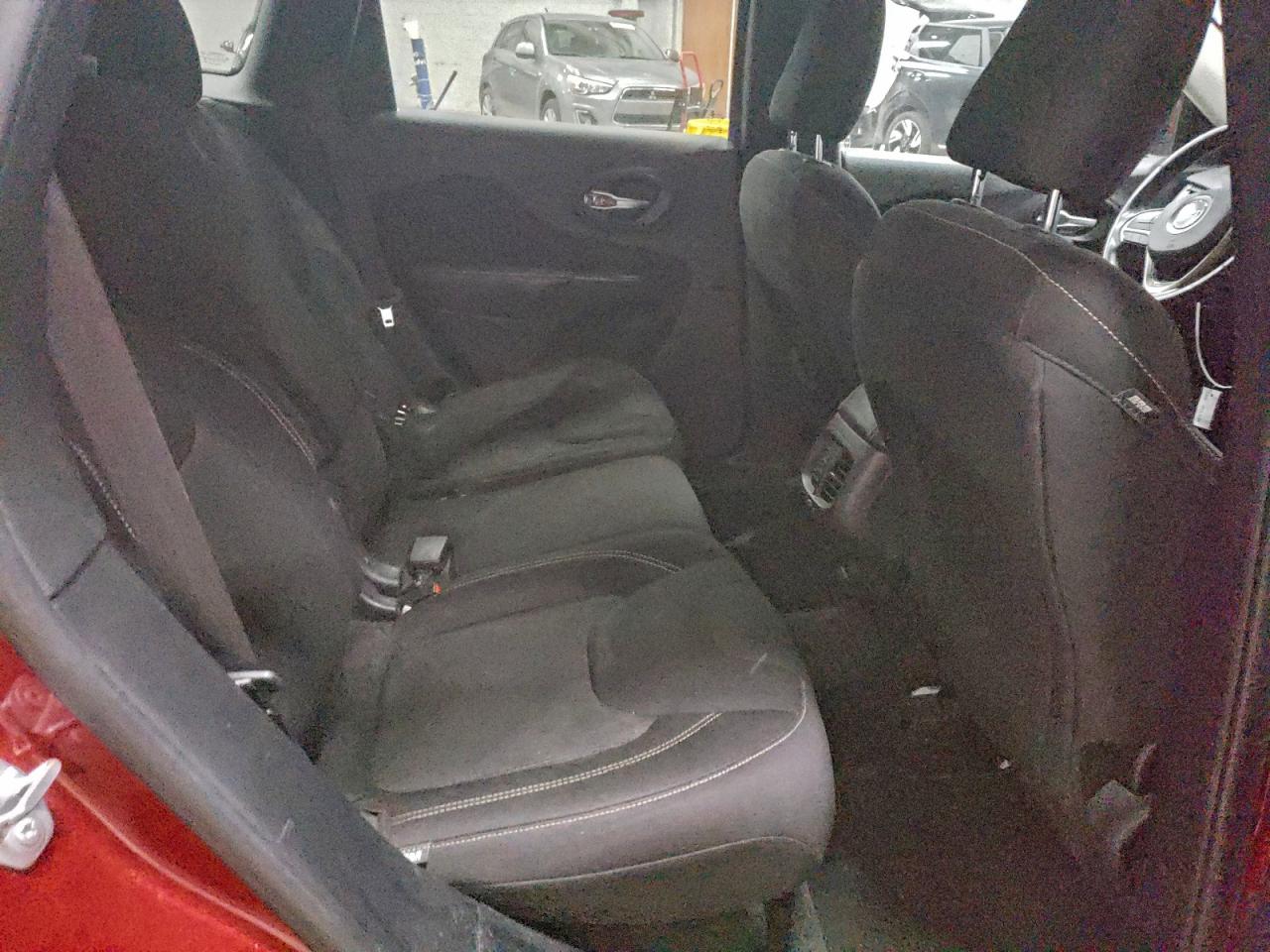 JEEP GRAND CHEROKEE LATITUDE