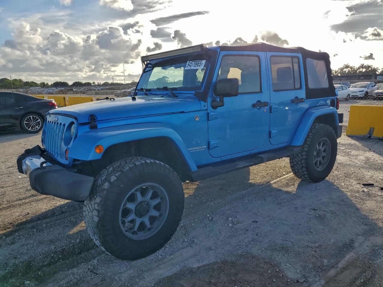 JEEP WRANGLER SAHARA