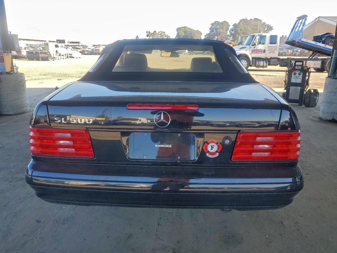 Lot #3305603866 1998 MERCEDES-BENZ SL 500