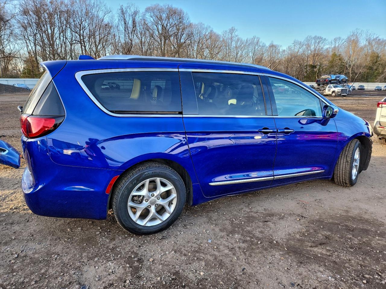 CHRYSLER PACIFICA LIMITED