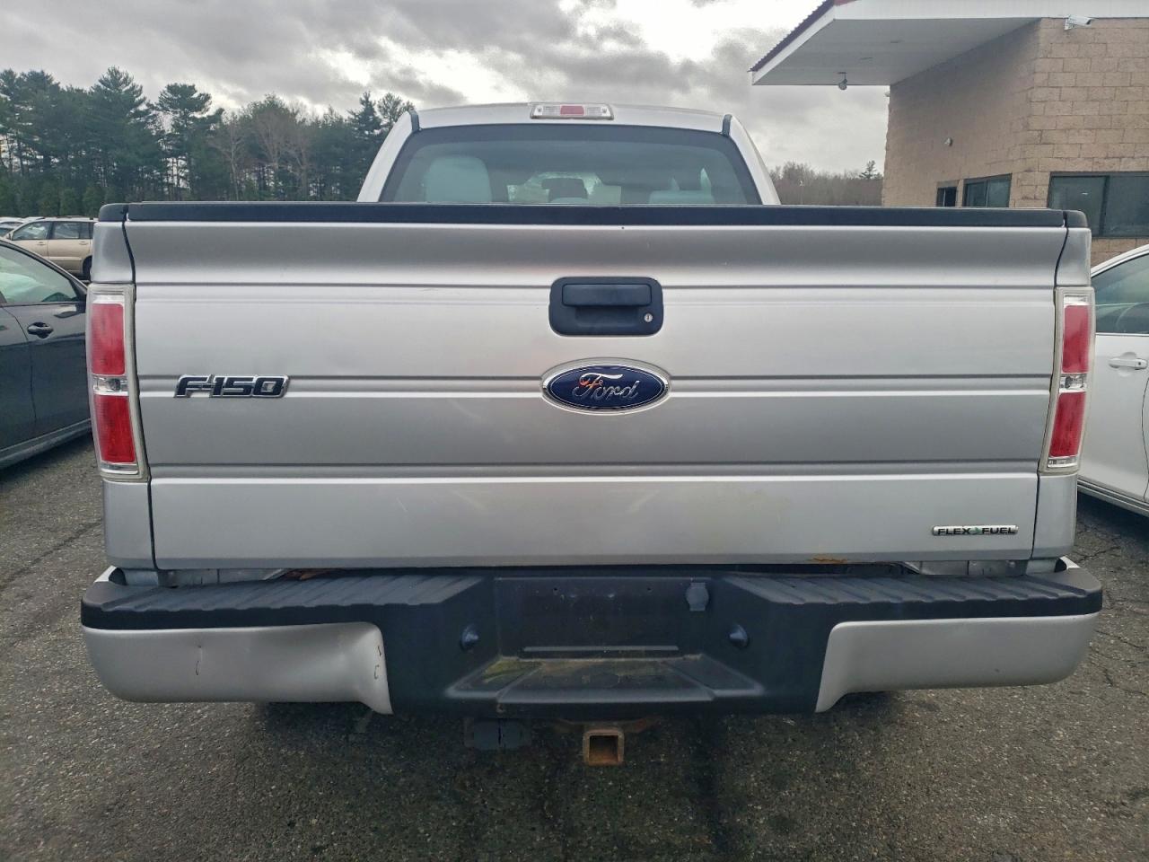 FORD F-150 SUPER CAB