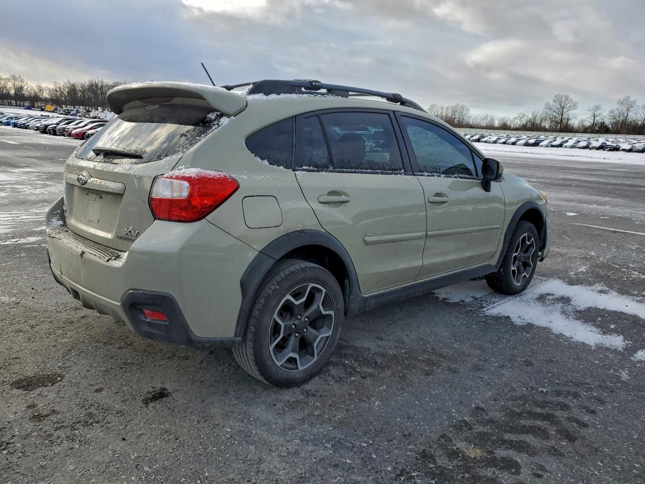 Lot #3315929123 2013 SUBARU XV CROSSTR