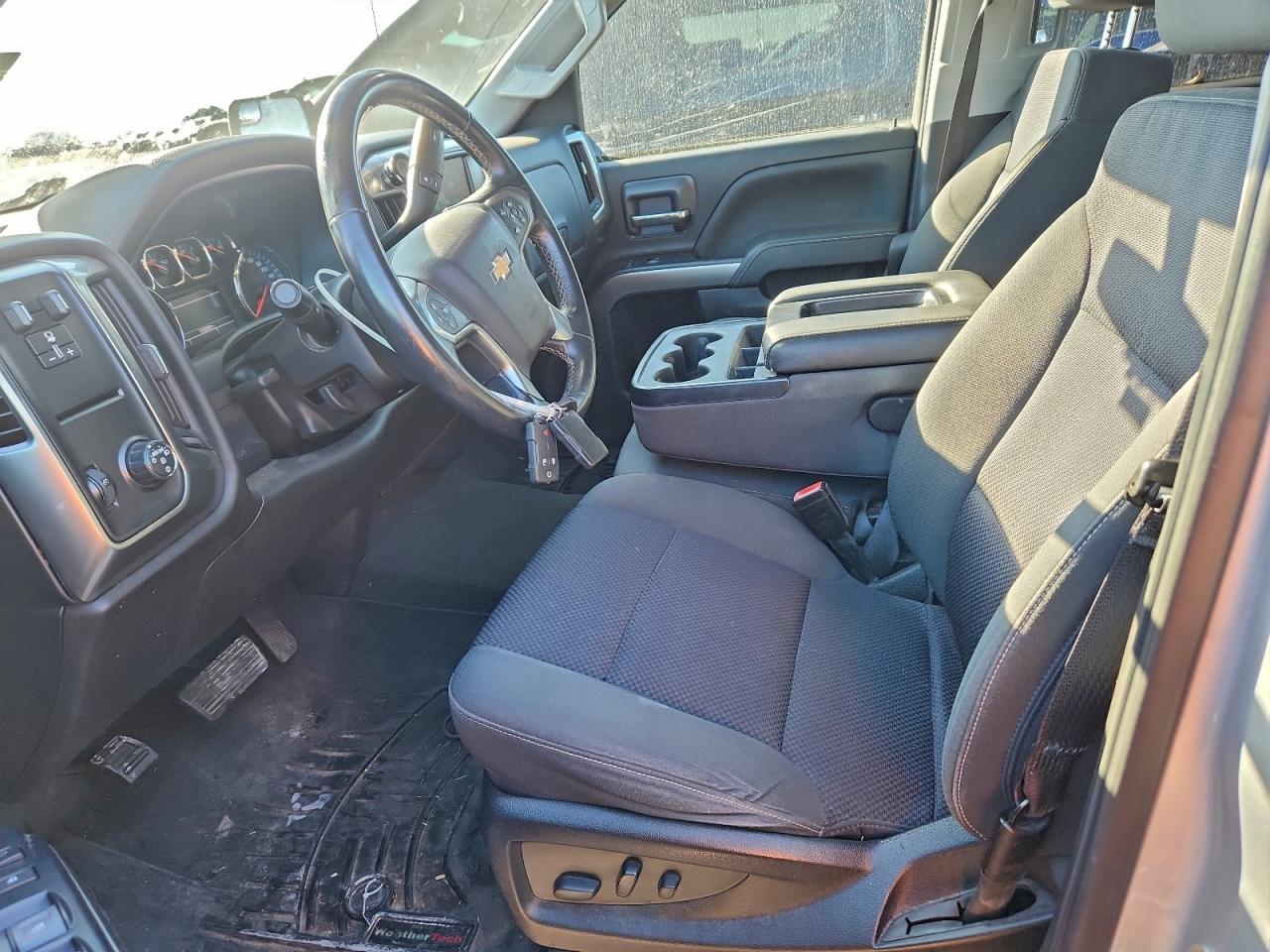 CHEVROLET SILVERADO C1500 LT