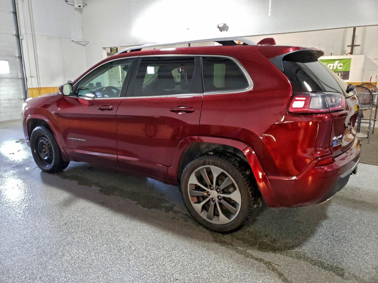 JEEP CHEROKEE OVERLAND