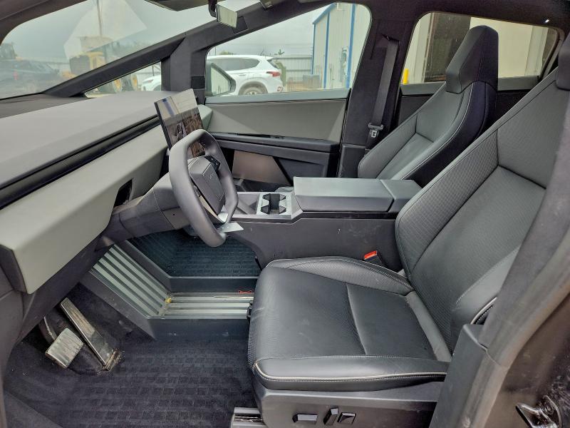 2024 TESLA CYBERTRUCK #3305335302