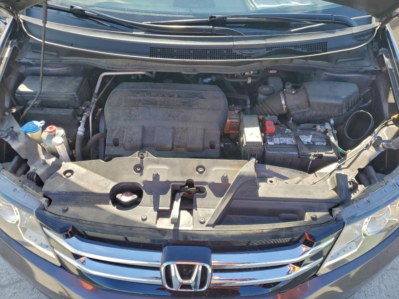 Lot #3309536624 2016 HONDA ODYSSEY EX