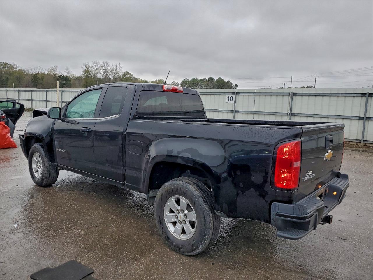 CHEVROLET COLORADO