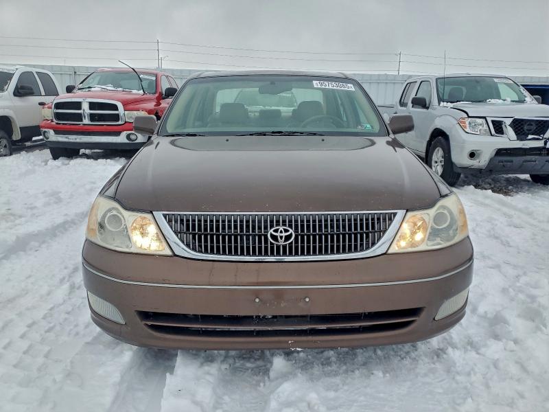 2000 TOYOTA AVALON XL #3311115897