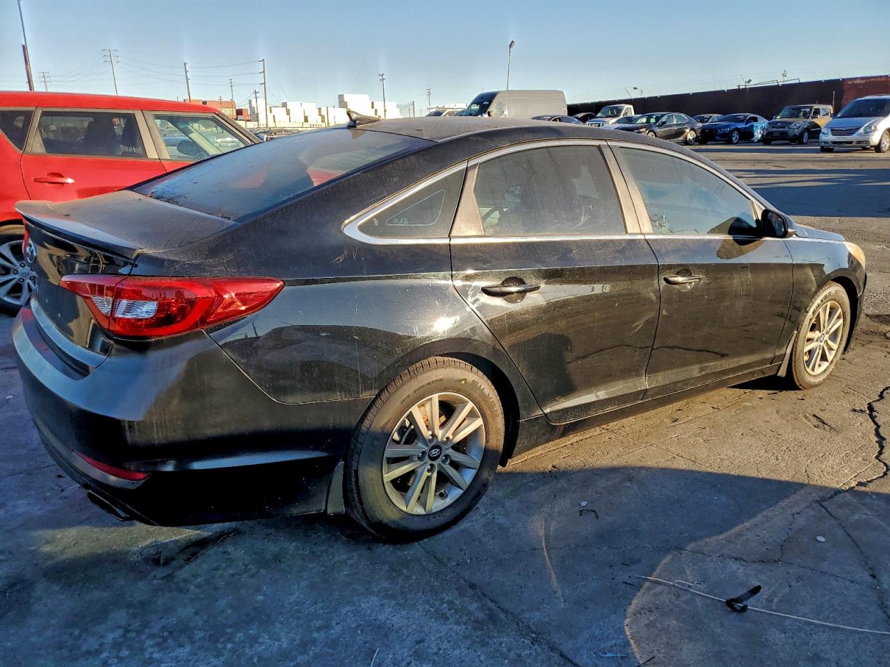 Lot #3311887185 2015 HYUNDAI SONATA SE