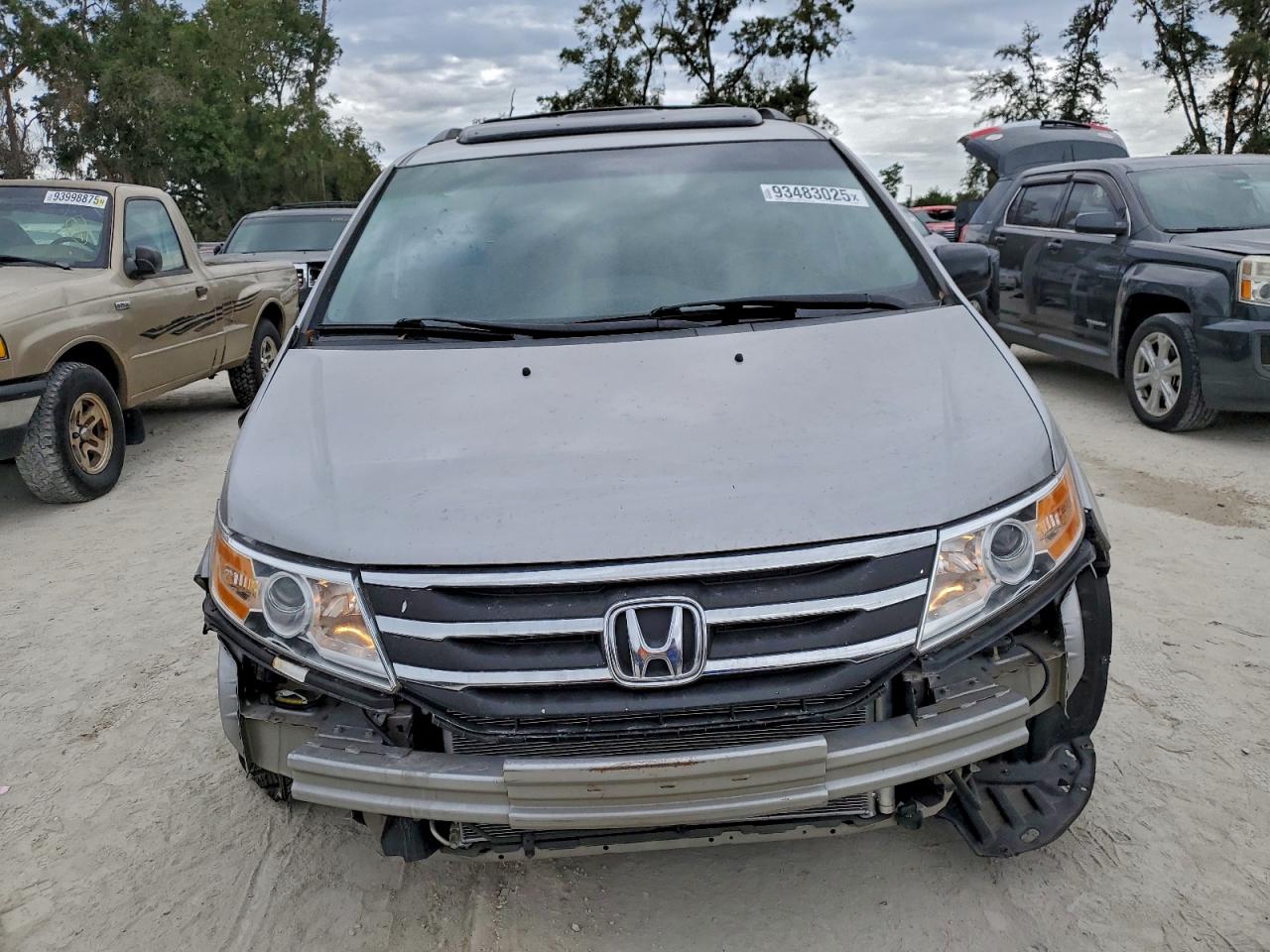 Lot #3301805379 2012 HONDA ODYSSEY EX