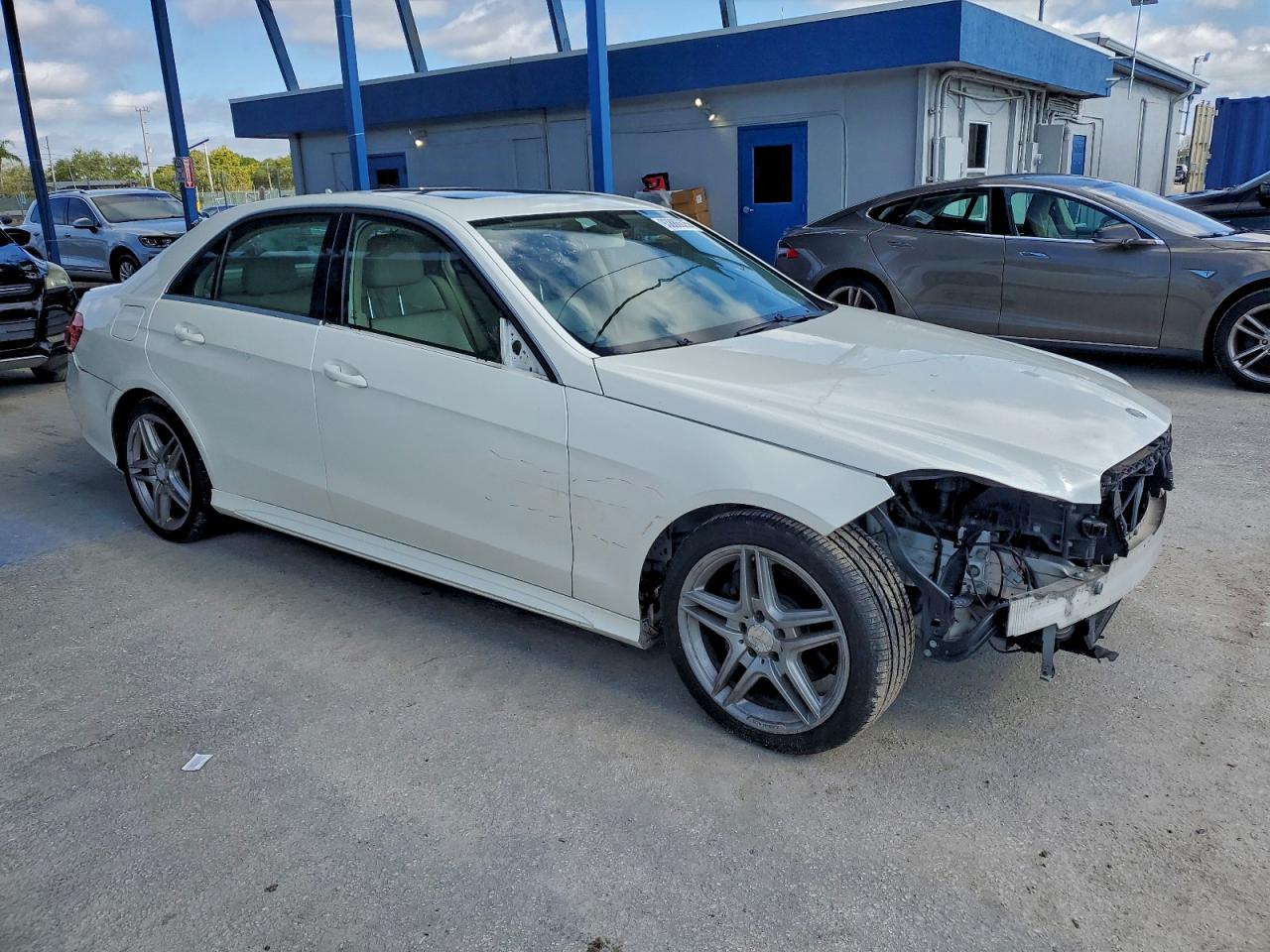 MERCEDES-BENZ E-CLASS 350