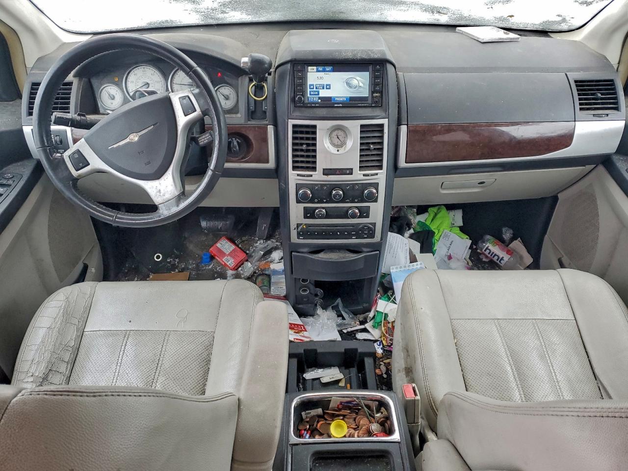 CHRYSLER TOWN & COUNTRY TOURING PLUS