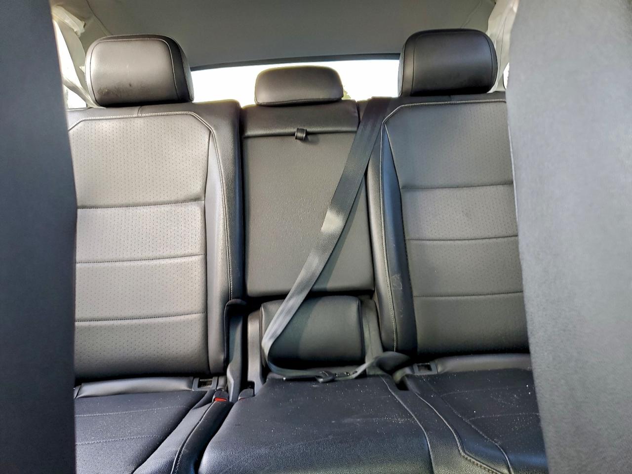 VOLKSWAGEN TIGUAN SE