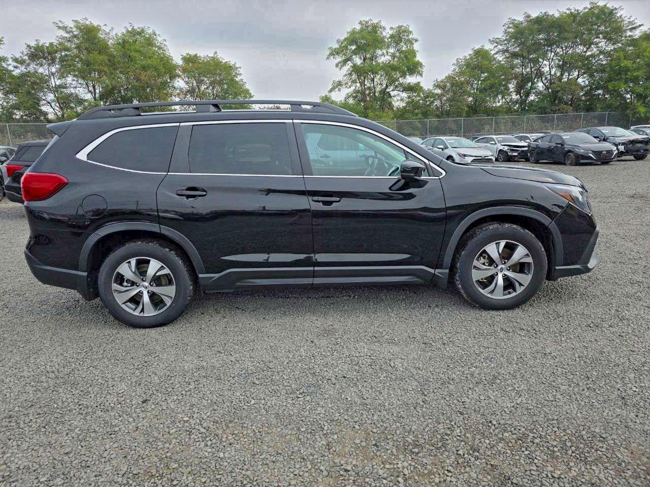 SUBARU ASCENT PREMIUM