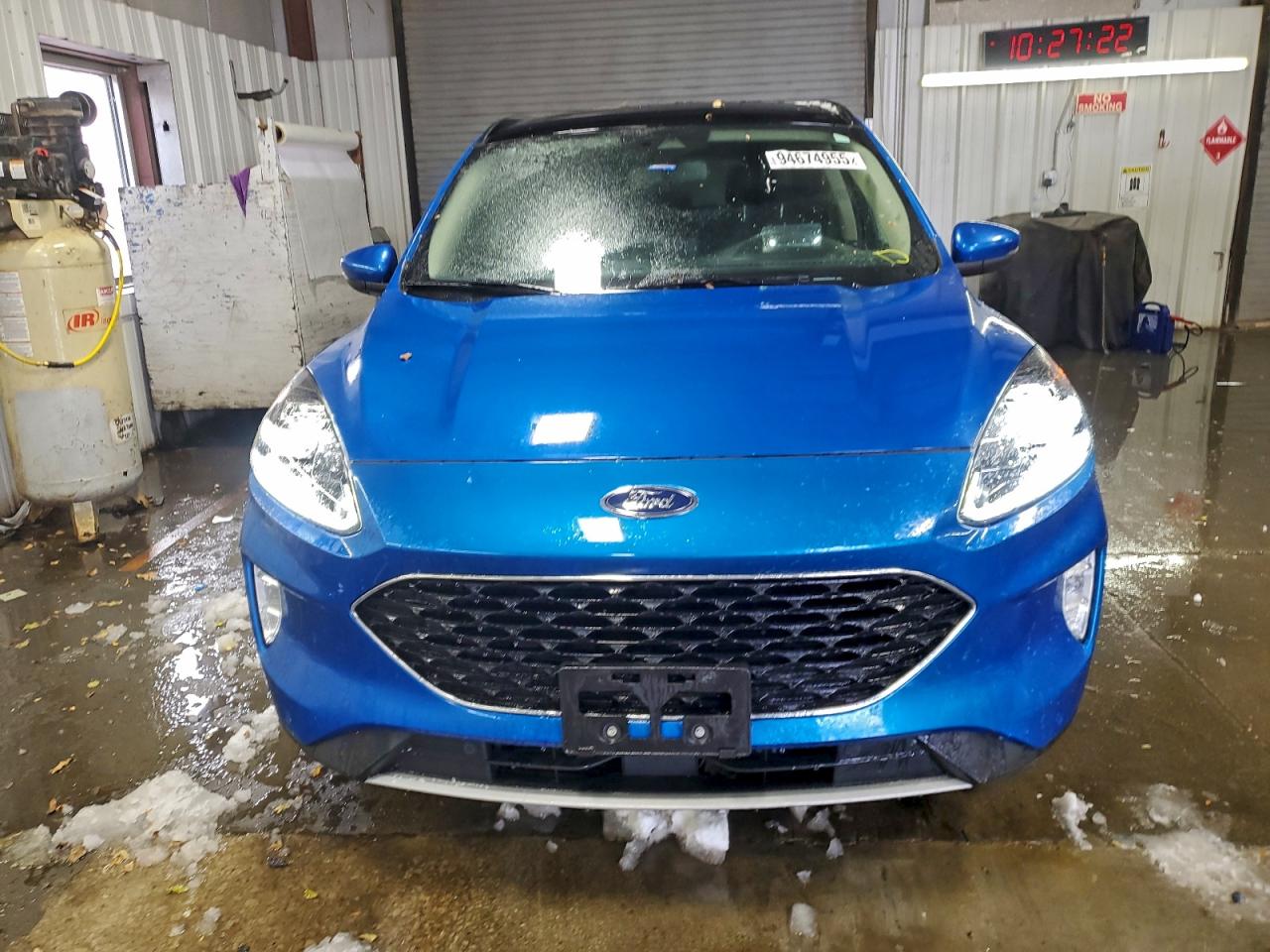 FORD ESCAPE TITANIUM