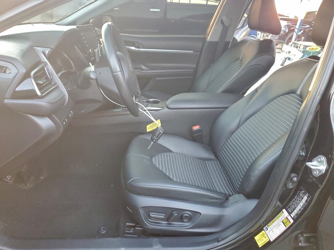 TOYOTA CAMRY SE NIGHT SHADE