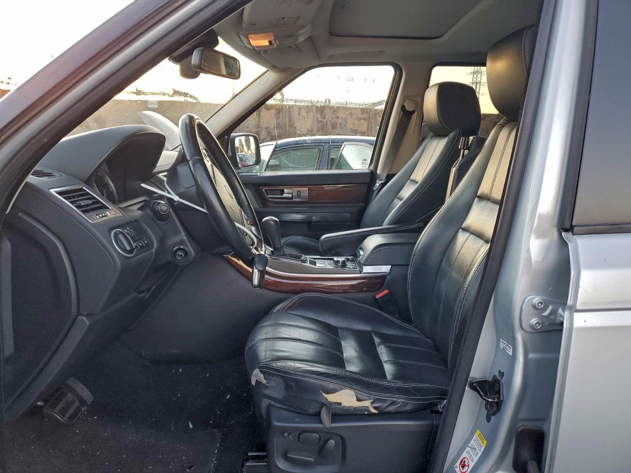 LAND ROVER RANGE ROVER LUX