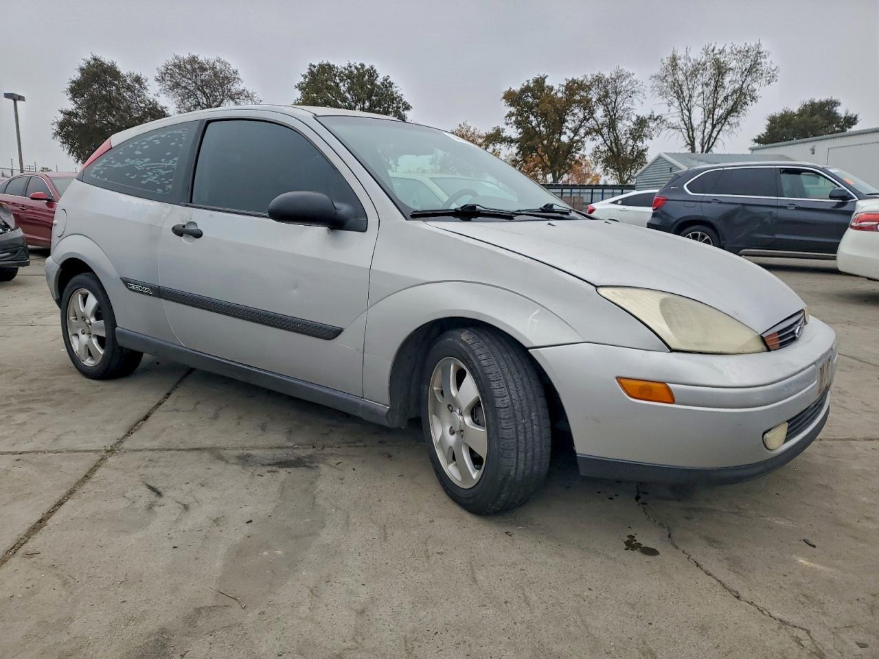 Lot #3310311999 2000 FORD FOCUS ZX3