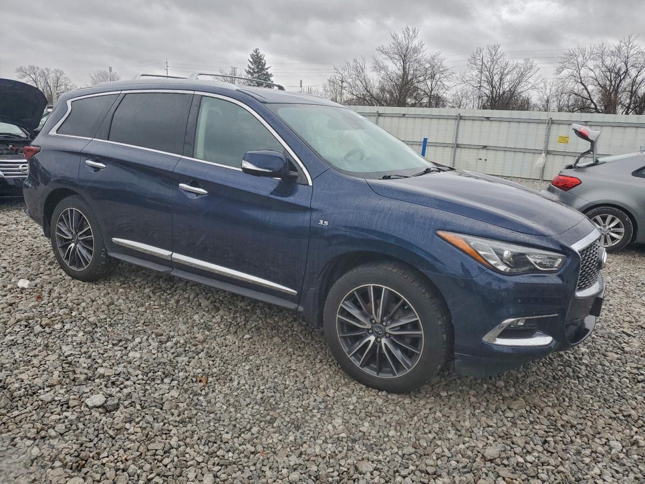 INFINITI QX60