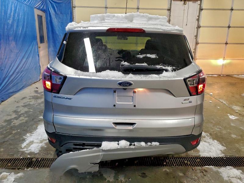 2017 FORD ESCAPE SE #3303789423