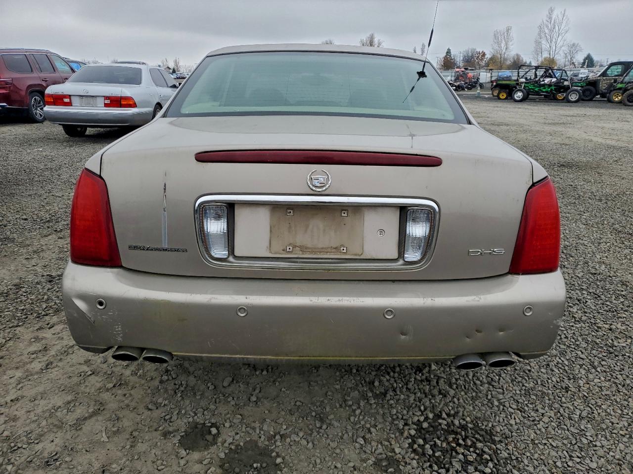 Lot #3304104503 2002 CADILLAC DEVILLE DH