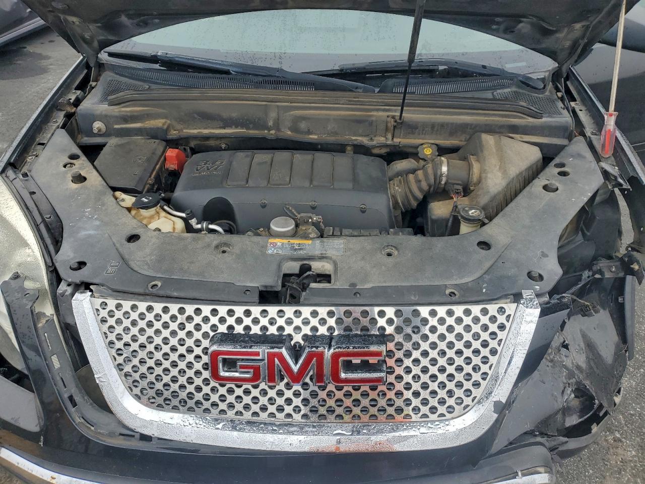 GMC ACADIA SLE