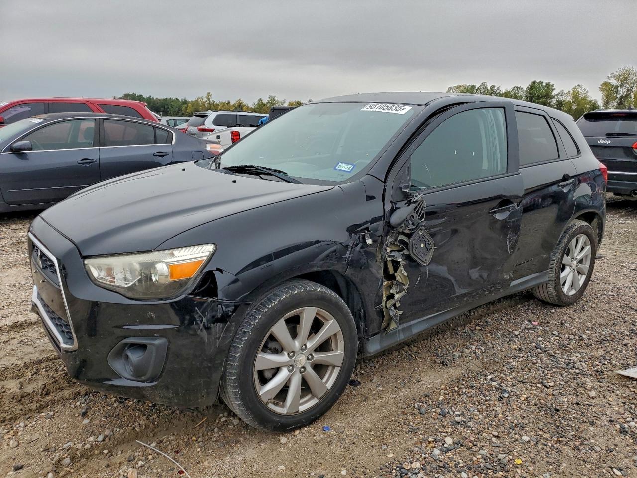 MITSUBISHI OUTLANDER ES