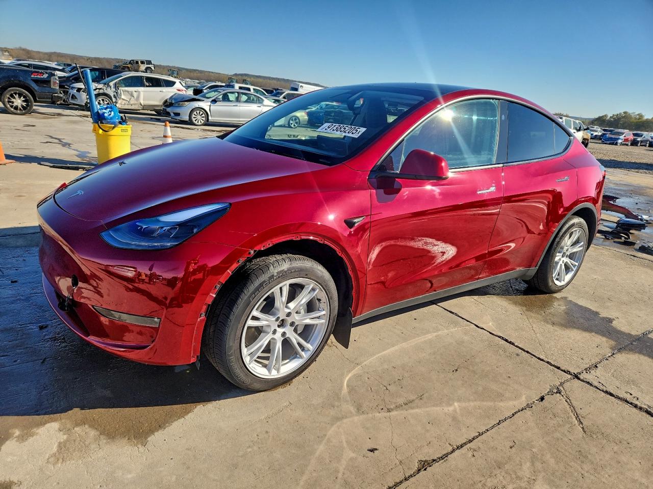 TESLA MODEL Y