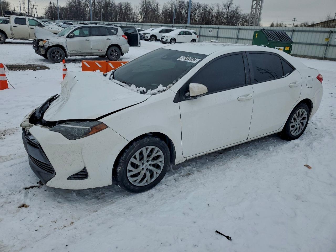 Lot #3318874941 2018 TOYOTA COROLLA L