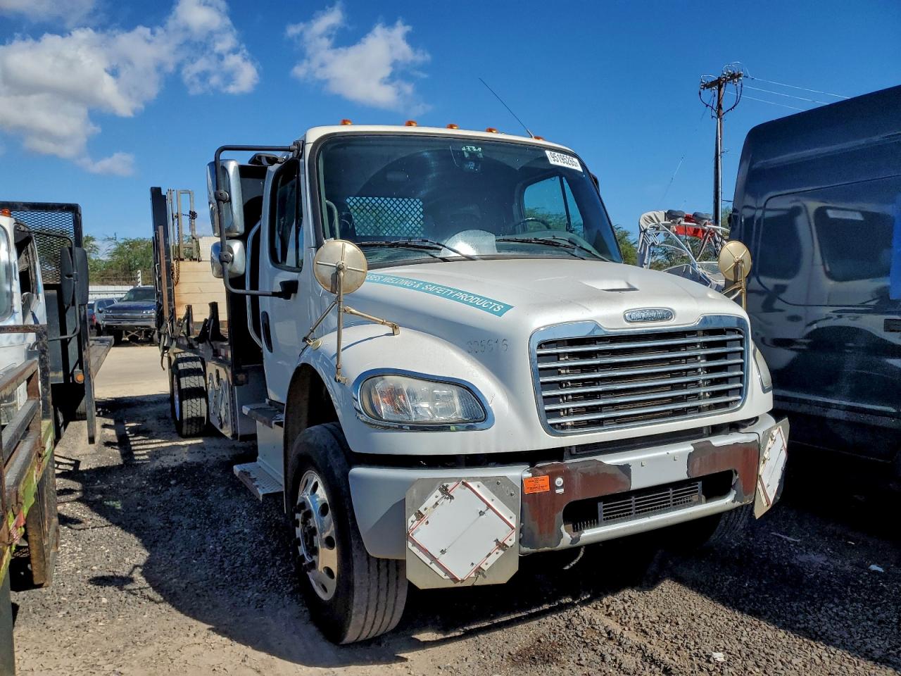 Lot #3302111125 2015 FREIGHTLINER M2 106 MED
