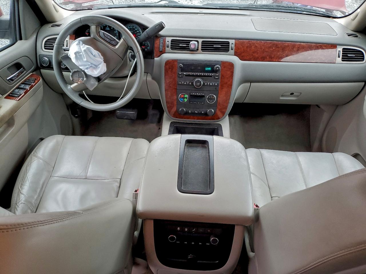 CHEVROLET TAHOE K1500 LT