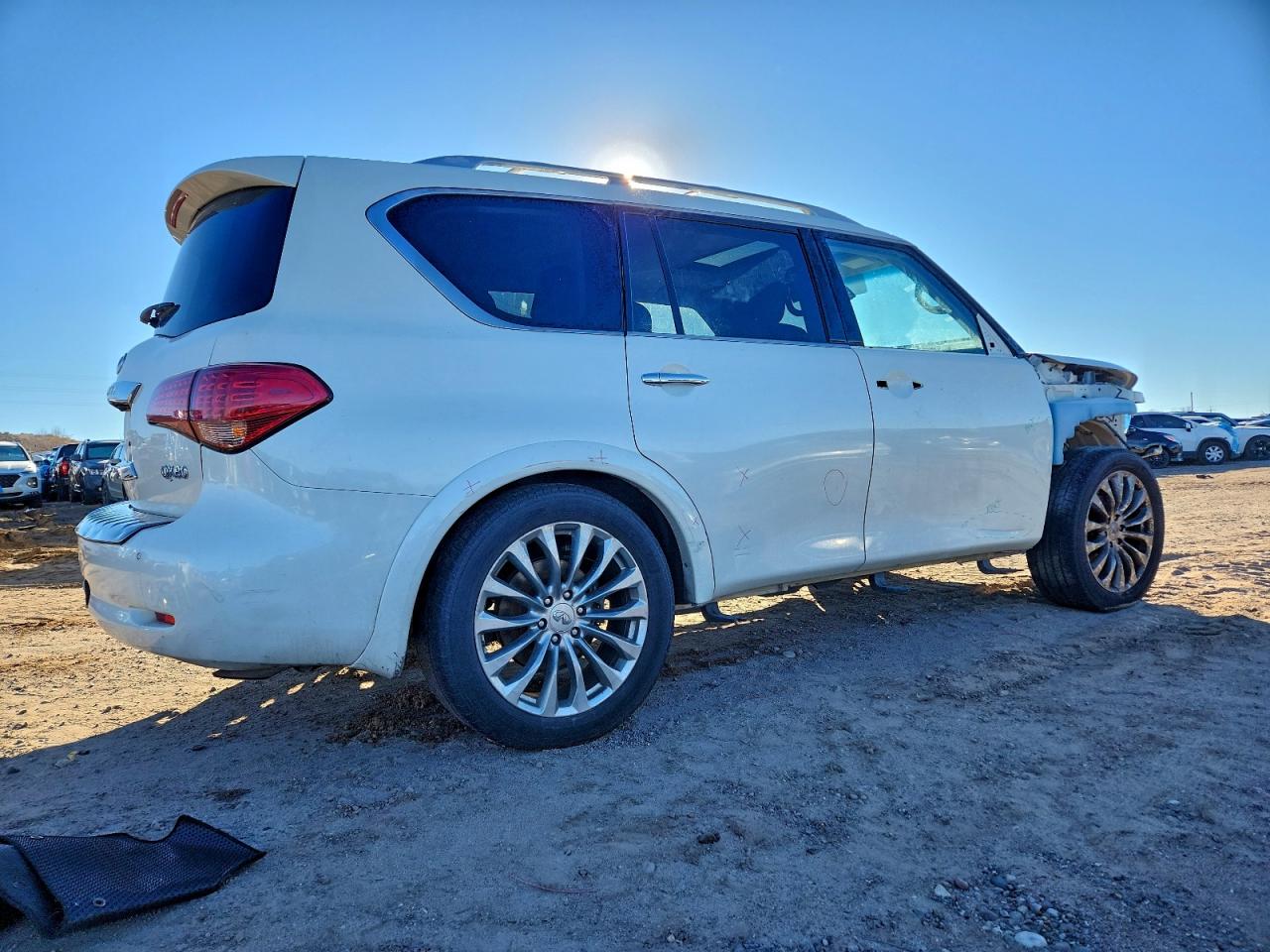 INFINITI QX80