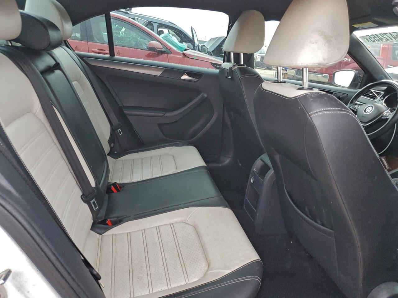 VOLKSWAGEN JETTA SPORT