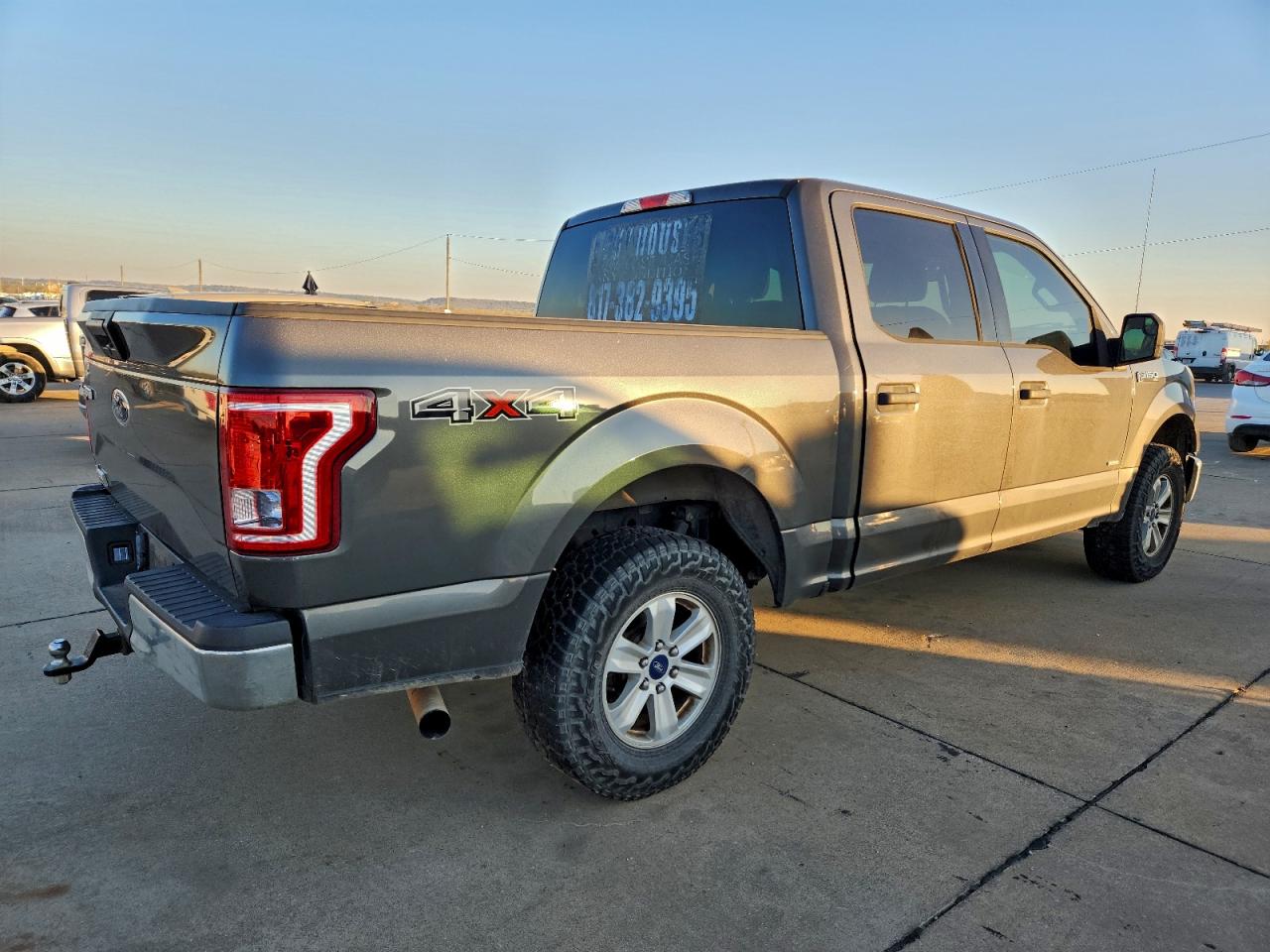 FORD F-150 SUPERCREW