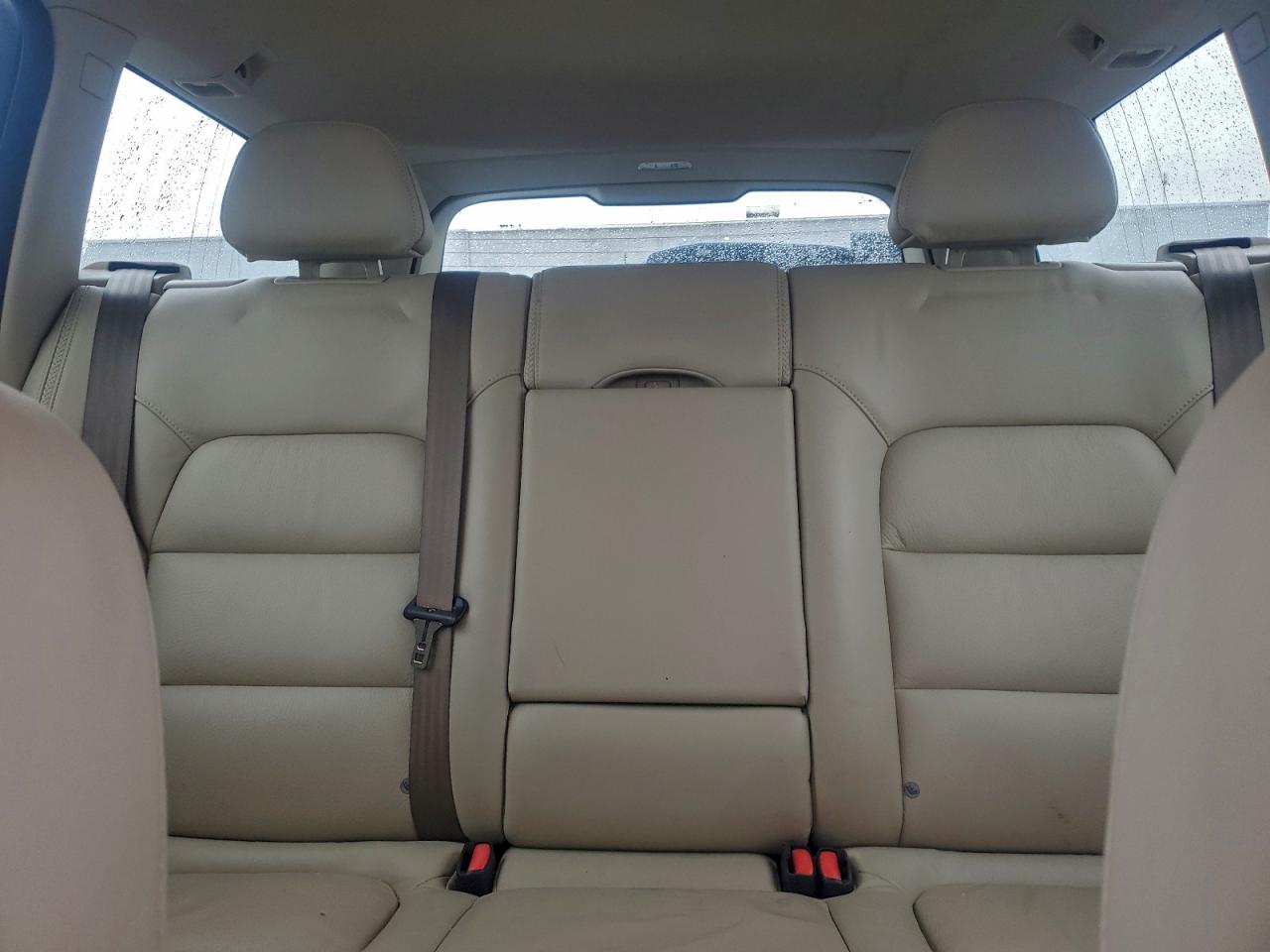 VOLVO XC70 T5 PREMIER+