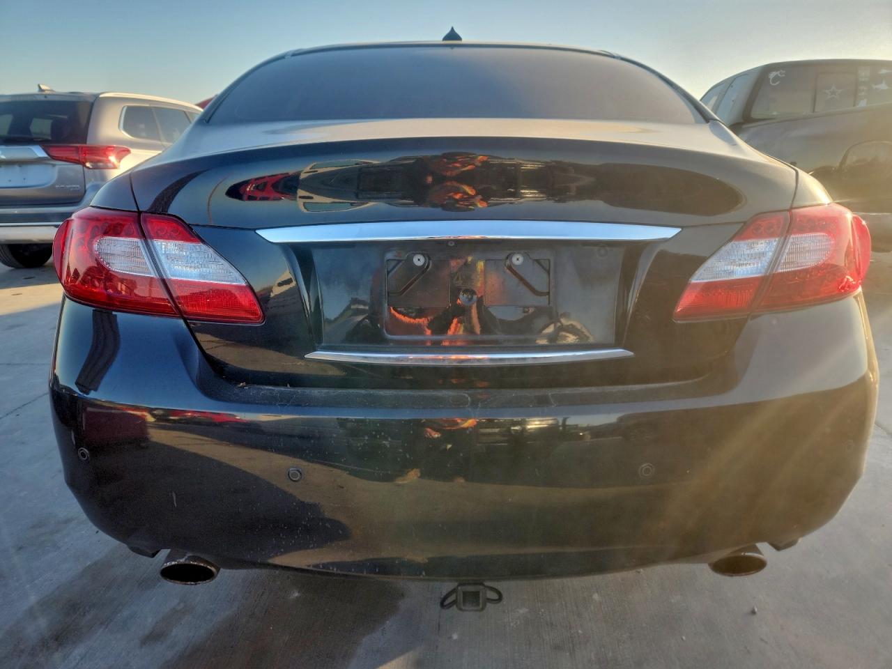INFINITI M37