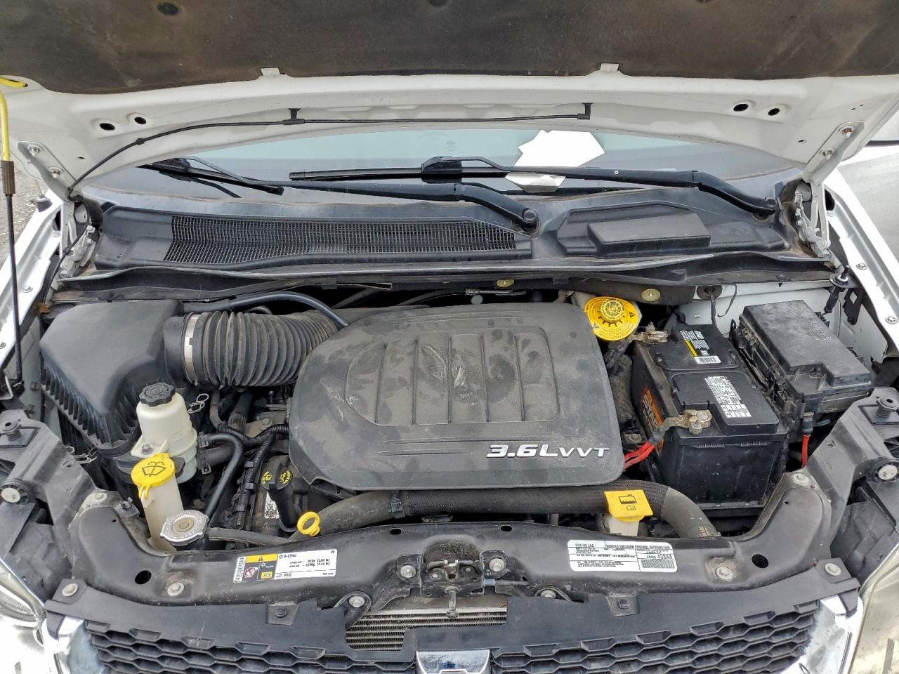 Lot #3317921919 2019 DODGE GRAND CARA