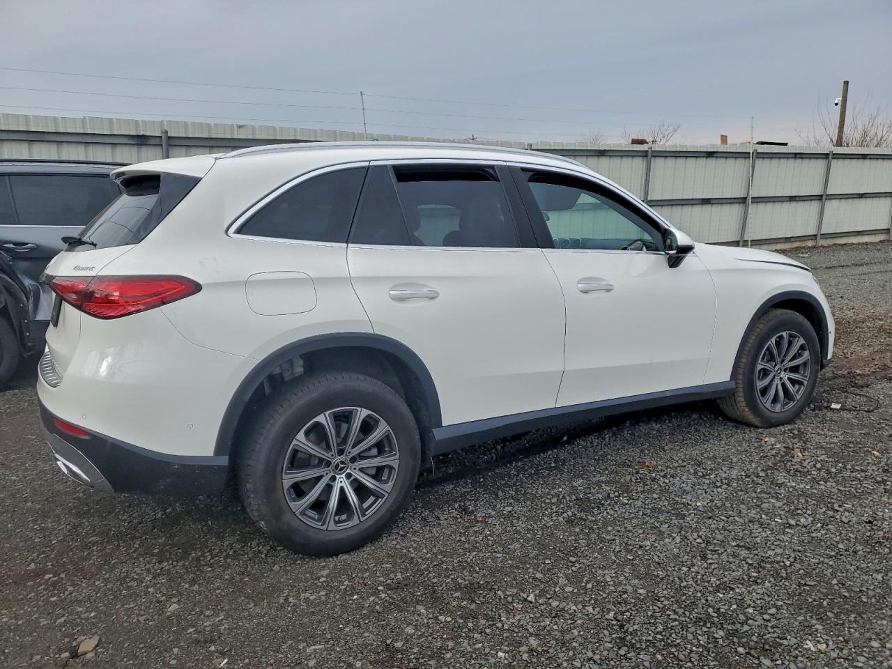 MERCEDES-BENZ GLC-CLASS 300 4MATIC