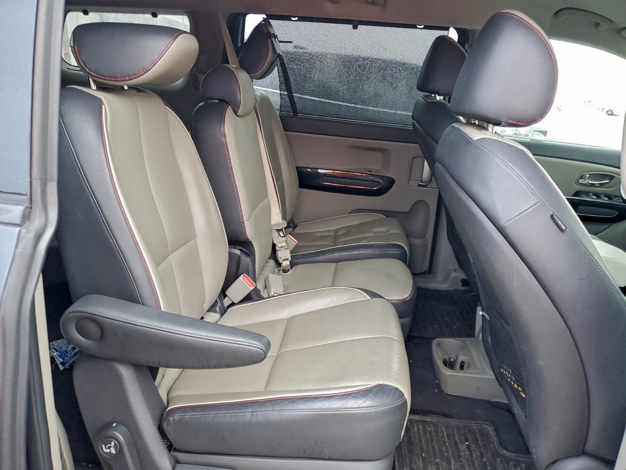 Lot #3308298182 2015 KIA SEDONA EX